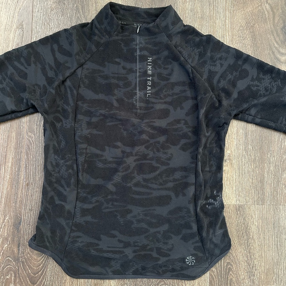 Nike Dri-FIT 1/4 Zip Midlayer Train Top